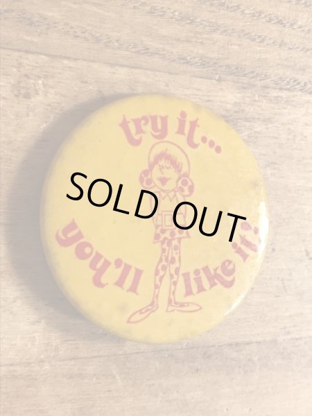 70年代頃のメッセージが書かれたビンテージの缶バッジ