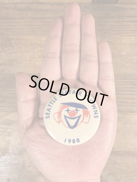 80年代のシーフェアクラウンのビンテージの缶バッジ