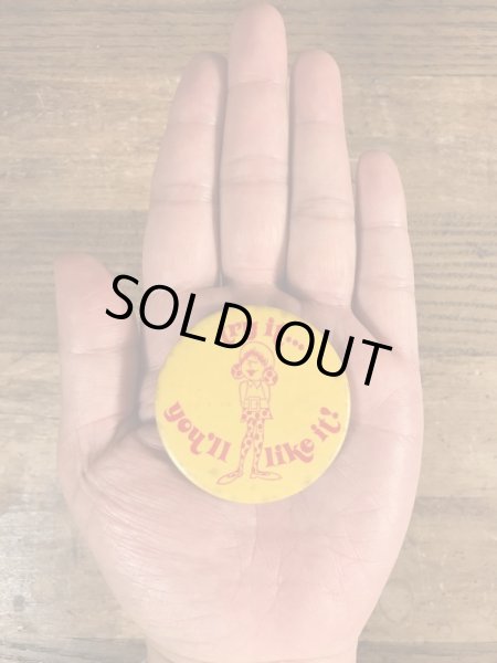 70年代頃のメッセージが書かれたビンテージの缶バッジ