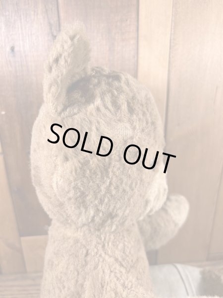 スモーキーベアのビンテージのぬいぐるみ