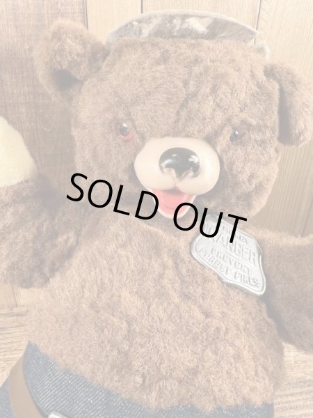 ビンテージのスモーキーベアのぬいぐるみ