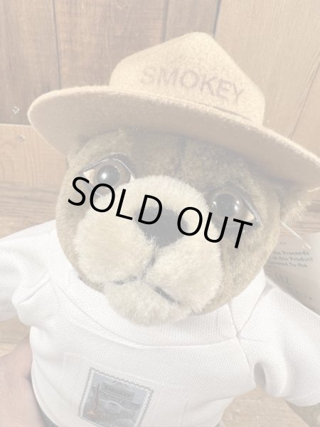 90年代頃のスモーキーベアのビンテージのぬいぐるみ