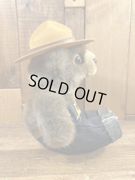 スモーキーベアのヴィンテージのぬいぐるみ