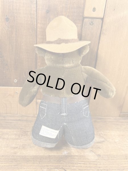 90年代のスモーキーベアのヴィンテージのぬいぐるみ