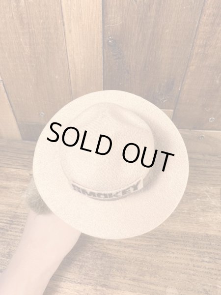 ビンテージのスモーキーベアのぬいぐるみ