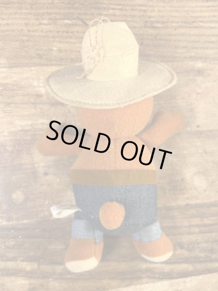 スモーキーベアのビンテージのぬいぐるみ