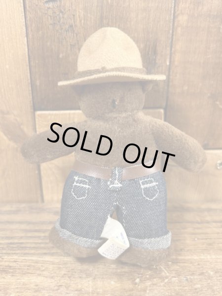 90年代頃のスモーキーベアのヴィンテージのぬいぐるみ