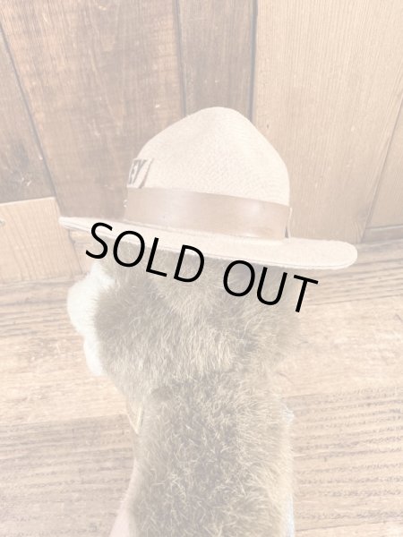 ビンテージのスモーキーベアのぬいぐるみ