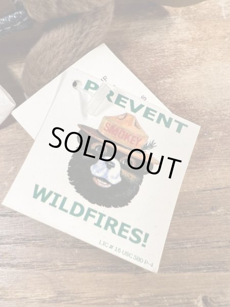 90年代頃のスモーキーベアのヴィンテージのぬいぐるみ