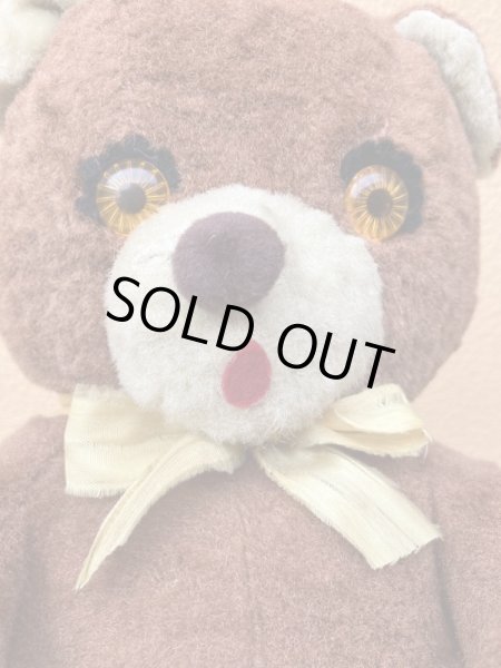 古いビンテージのテディベアのぬいぐるみ