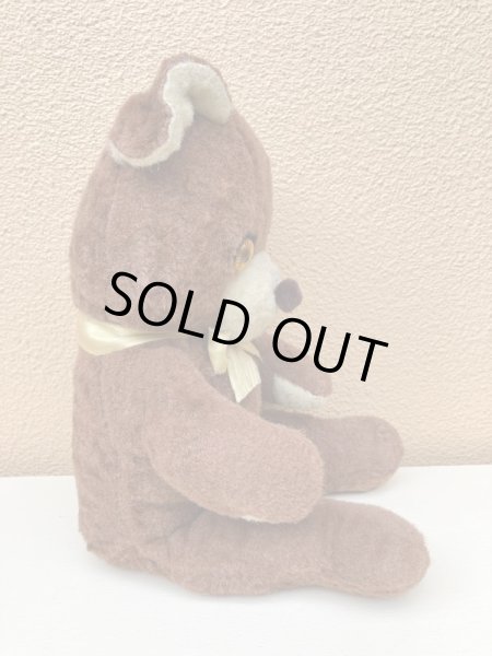 古いビンテージのテディベアのぬいぐるみ