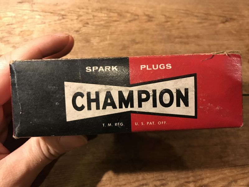 Champion Spark Plugs With 10 Box Set チャンピオン ビンテージ