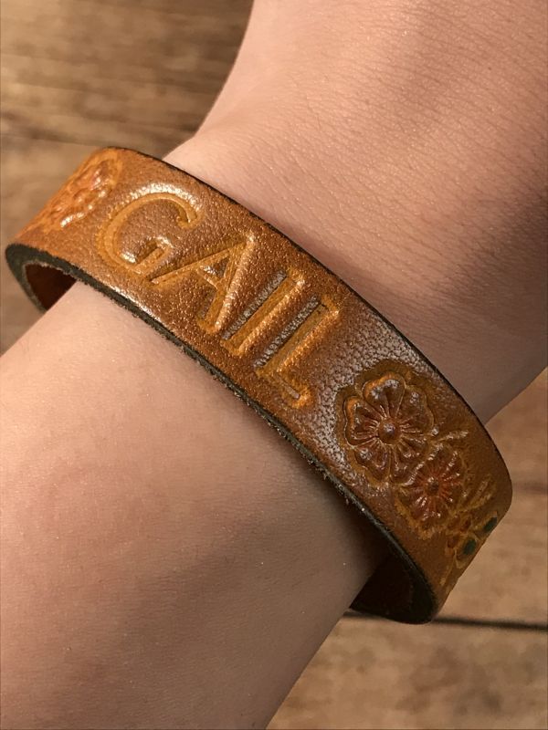American Name “GAIL”Leather Bracelet レザー ビンテージ