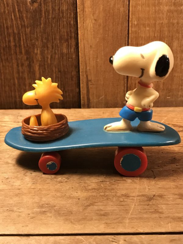 Aviva Snoopy Woodstock Skateboard Figure スヌーピー ビンテージ スケートボード トイ ピーナッツ 70年代 Stimpy Vintage Collectible Toys スティンピー ビンテージ コレクタブル トイズ