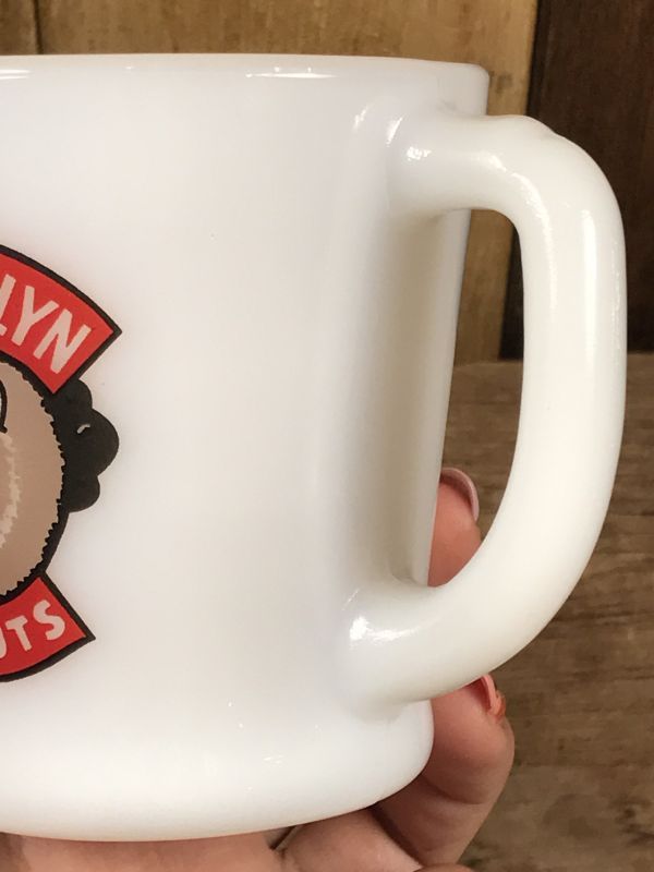 Fire King Mary Evelyn Donuts D-Handle Mug　ドーナツ屋　ビンテージ　ファイヤーキング　マグカップ　アドマグ　 60年代