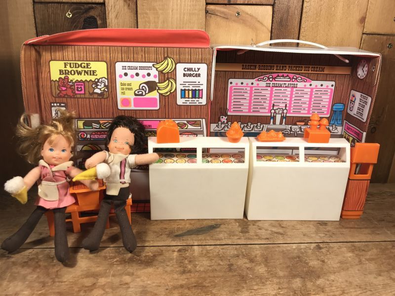 Mattel Baskin-Robbins 31 Ice Cream Store Doll Set バスキンロビンス ビンテージ ドールケースセット サーティワン 70年代|Advertising Character(企業系キャラクター)-Fast Food,Restaurant(ファーストフード、レストラン)系|STIMPY(Vintage Collectible Toys Mattel Baskin-Robbins 31 Ice Cream Store Doll Set バスキンロビンス ビンテージ ドールケースセット サーティワン 70年代|Advertising Character(企業系キャラクター)-Fast Food,Restaurant(ファーストフード、レストラン)系|STIMPY(Vintage Collectible Toys