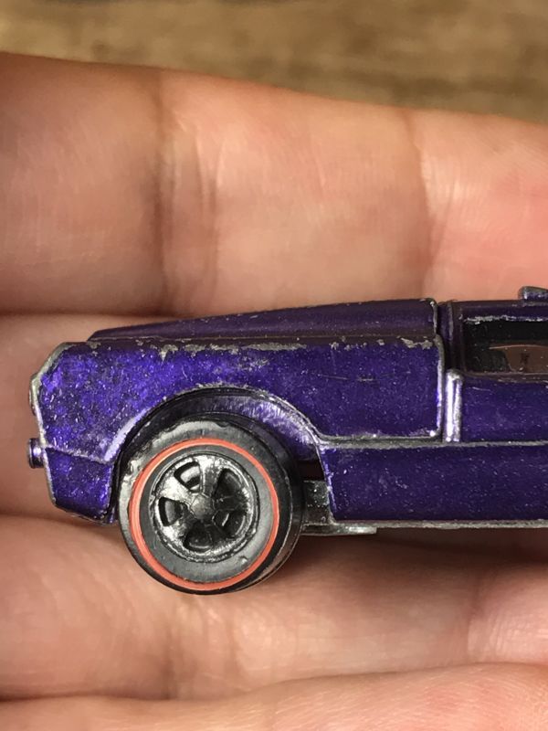 ホットウィール フォード J-CAR レッドライン スウィート 16 Sweet 16