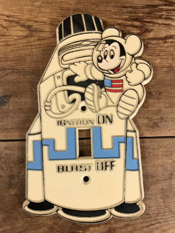 Walt Disney Space Mickey Mouse Switch Plate ミッキーマウス ビンテージ スイッチカバー ディズニー 70年代 Stimpy Vintage Collectible Toys スティンピー ビンテージ コレクタブル トイズ