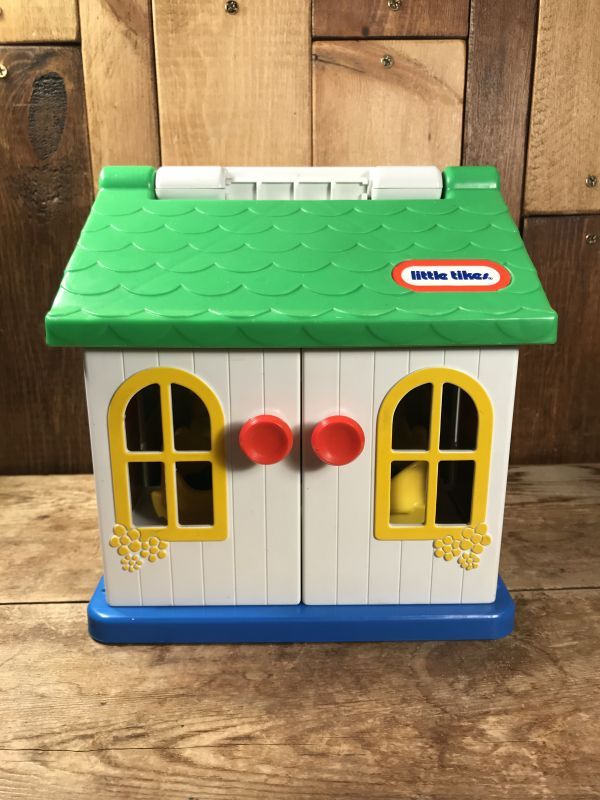 Amazon.co.jp: Step2 Sunshine Playhouse(yellow) サンシャインプレイハウス(黄色) ステップ２ 幸せのお家  お家おもちゃ [並行輸入品］ : おもちゃ
