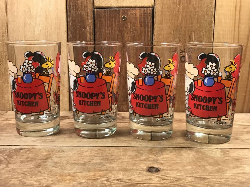 Anchor Hocking Peanuts Gang Snoopy Glass Juice Set スヌーピー ビンテージ グラスセット ピーナッツ 70 80年代 Stimpy Vintage Collectible Toys スティンピー ビンテージ コレクタブル トイズ