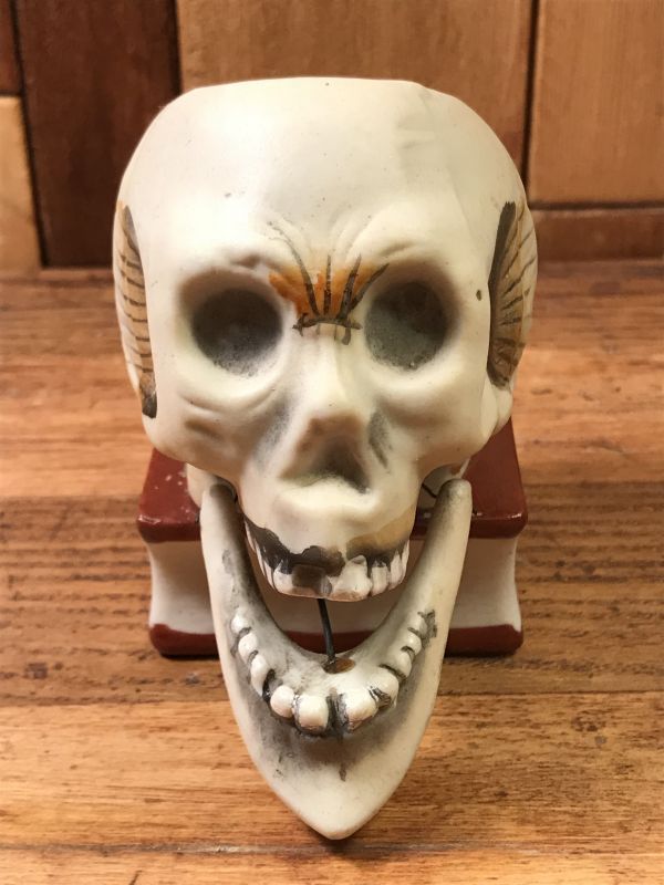 Skull On Book Ceramic Nodder Match Holder スカルオンブック