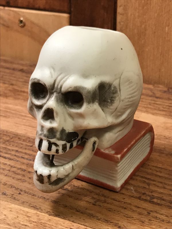 Skull On Book Ceramic Nodder Match Holder スカルオンブック