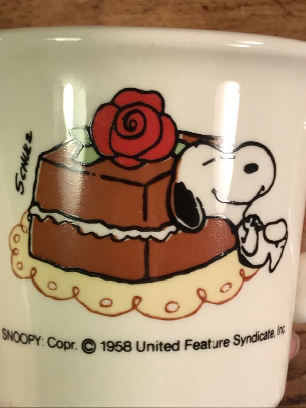 Peanuts Snoopy Chocolate Cake Ceramic Mug スヌーピー ビンテージ マグカップ チョコレートケーキ 70年代 Stimpy Vintage Collectible Toys スティンピー ビンテージ コレクタブル トイズ