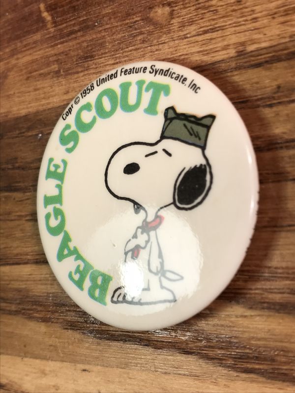 Peanuts Snoopy “Beagle Scout” Tin Badge スヌーピー ビンテージ 缶  