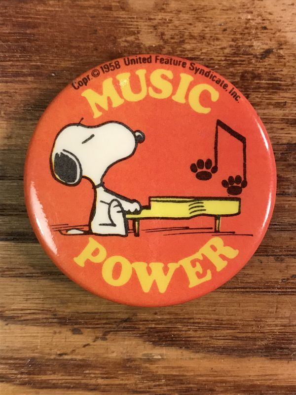 Peanuts Snoopy Music Power Tin Badge スヌーピー ビンテージ 缶バッジ 70 80年代 Stimpy Vintage Collectible Toys スティンピー ビンテージ コレクタブル トイズ