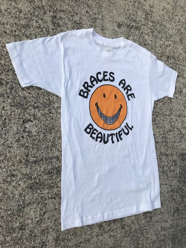 Smile “Braces Are Beautiful” T-Shirt スマイル ビンテージ Tシャツ ...