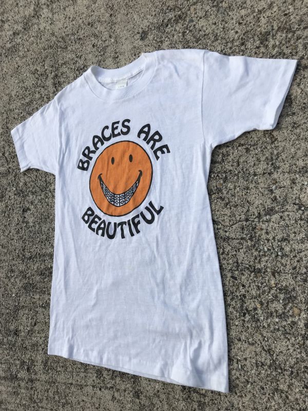 Smile “Braces Are Beautiful” T-Shirt スマイル ビンテージ Tシャツ ...