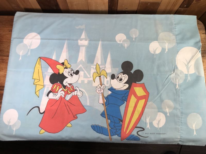 Disney Character “Knight” Pillowcase ディズニー ビンテージ ピローケース 騎士 70年代 - STIMPY( Vintage Collectible Toys）スティンピー(ビンテージ コレクタブル トイズ）
