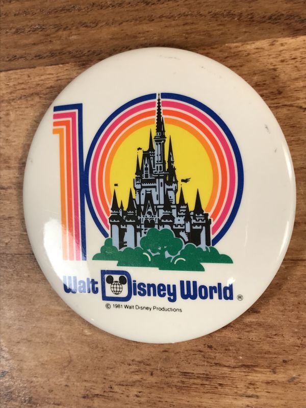 Walt Disney World “10 Years Anniversary” Pinback ディズニー