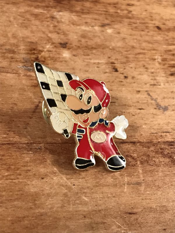 Nintendo Of America Super Mario “Racing Flag” Pins スーパーマリオ