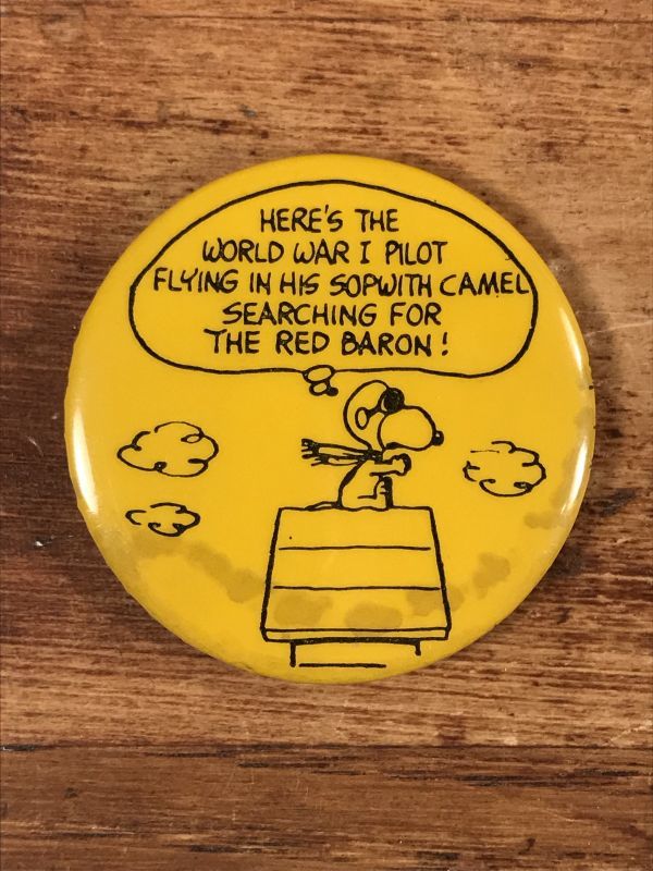 Peanuts Snoopy Flying Ace Here S The World War Pinback スヌーピー ビンテージ 缶バッジ フライングエース 70年代 Stimpy Vintage Collectible Toys スティンピー ビンテージ コレクタブル トイズ