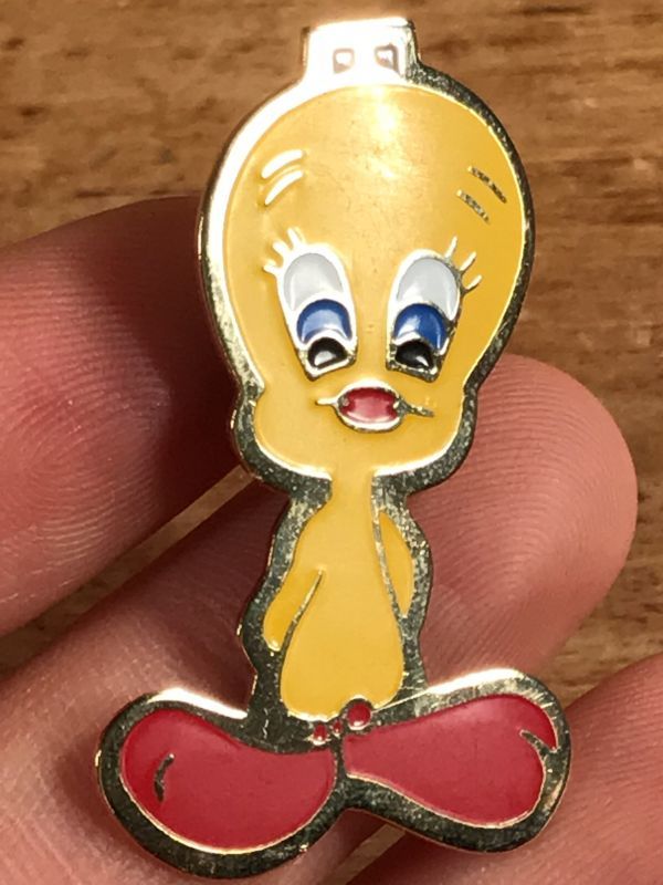 Looney Tunes “Tweety Bird” Pins トゥイーティー ビンテージ