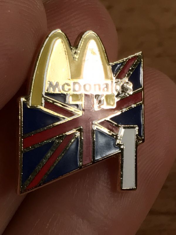 McDonald's “Union Jack 1” Metal Pins マクドナルド ビンテージ