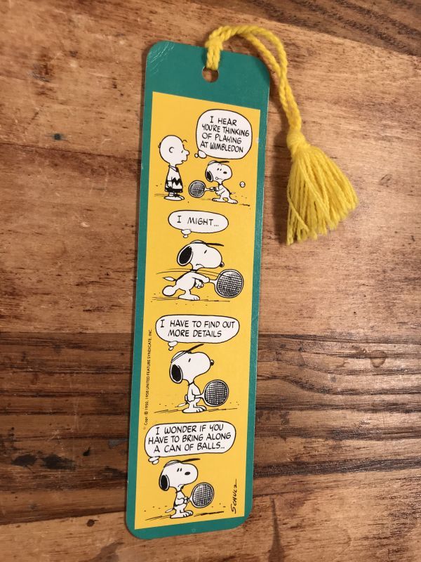 Hallmark Peanuts Snoopy & Charlie Brown Bookmark スヌーピー