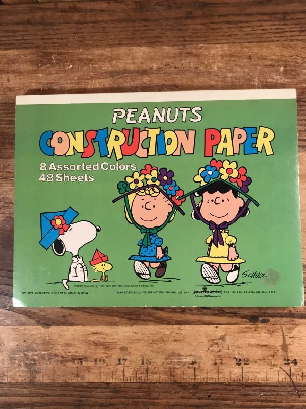 Plymouth Peanuts Snoopy Lucy Construction Paper スヌーピー ビンテージ カラー画用紙 ピーナッツギャング 70 80年代 Stimpy Vintage Collectible Toys スティンピー ビンテージ コレクタブル トイズ