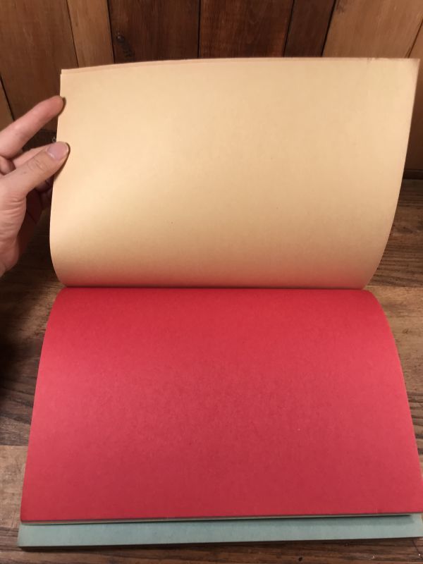 Plymouth Peanuts Snoopy Charlie Brown Construction Paper スヌーピー ビンテージ カラー 画用紙 ピーナッツギャング 70 80年代 Stimpy Vintage Collectible Toys スティンピー ビンテージ コレクタブル トイズ