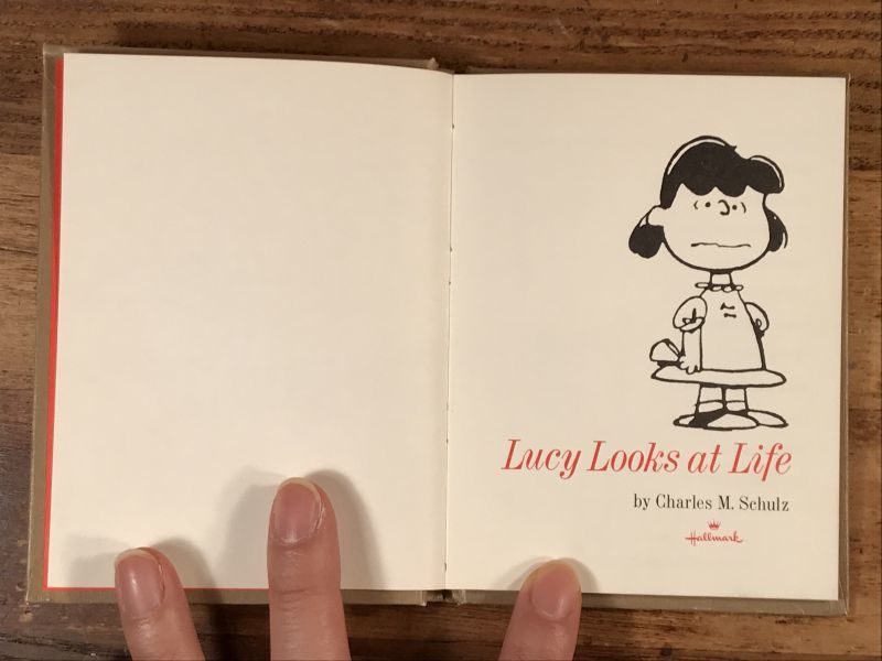 Hallmark Peanuts “Lucy Looks at Life” Mini Picture Book ルーシー