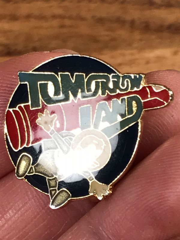 Disneyland Donald Duck Tomorrow Land Enamel Pins ドナルド