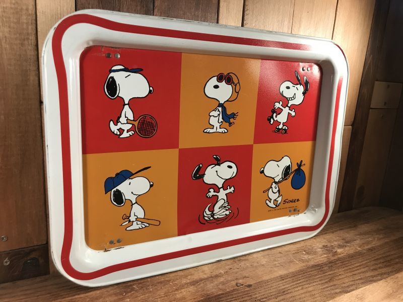 Peanuts Snoopy Folding Tin Desk Tray スヌーピー ビンテージ 折り畳みトレー ミニデスク 70年代 Animation Character アニメーション系キャラクター Snoopy Peanuts スヌーピー ピーナッツ 系 Stimpy Vintage Collectible Toys スティンピー ビンテージ