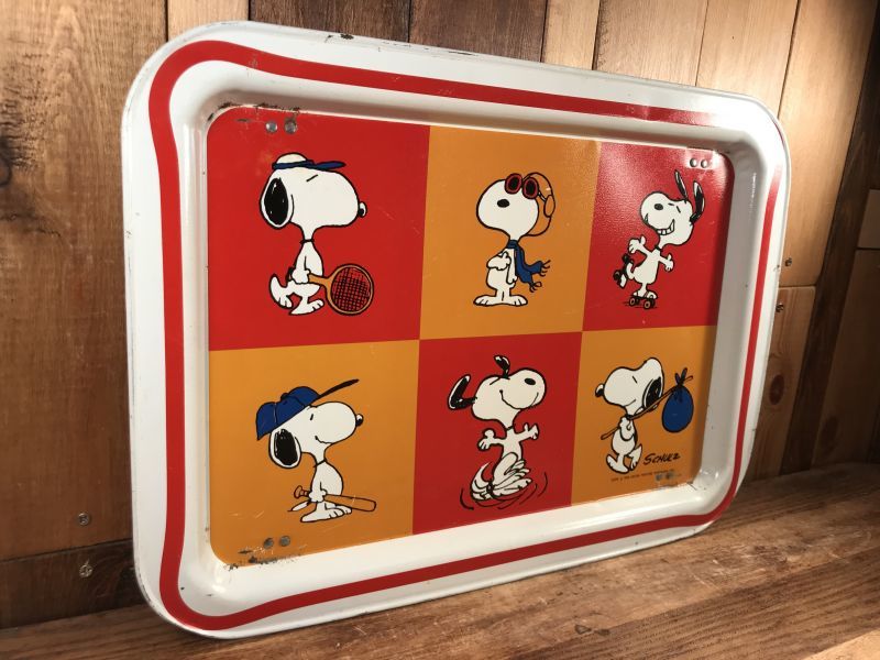 Peanuts Snoopy Folding Tin Desk Tray スヌーピー ビンテージ 折り畳みトレー ミニデスク 70年代 Animation Character アニメーション系キャラクター Snoopy Peanuts スヌーピー ピーナッツ 系 Stimpy Vintage Collectible Toys スティンピー ビンテージ