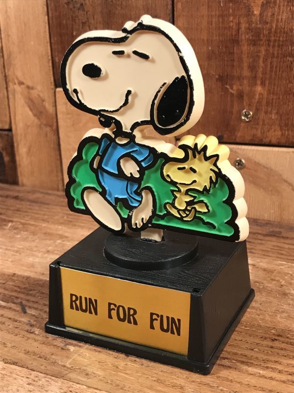 Aviva Peanuts Snoopy “Run For Fun” Trophy スヌーピー ビンテージ