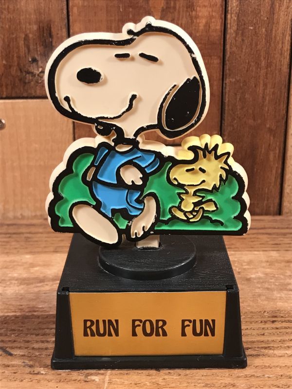 Aviva Peanuts Snoopy “Run For Fun” Trophy スヌーピー ビンテージ