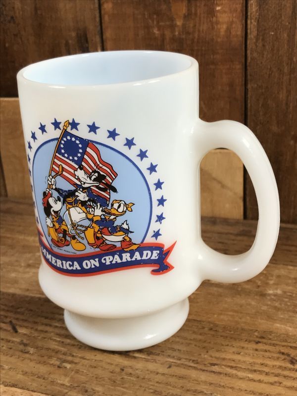 Disneyland America On Parade Milk Glass Mug ディズニーランド ビンテージ ミルクグラスマグ アメリカオンパレード 70年代 Animation Character アニメーション系キャラクター Disney ディズニー 系 Stimpy Vintage Collectible Toys スティンピー ビンテージ