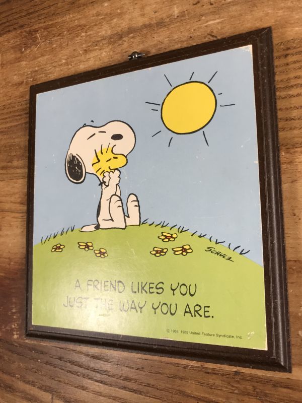 Hallmark Peanuts Snoopy “A Friend” Wall Plaque スヌーピー 